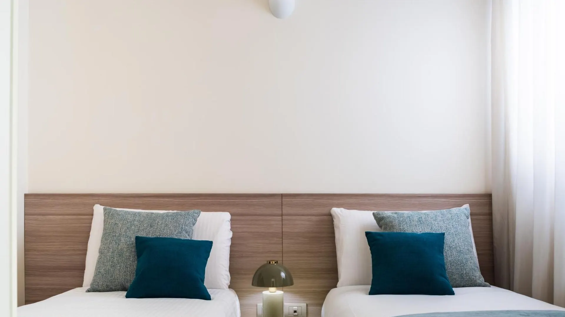 Grand Canal Luxury Apartment With Terrace R&R Venedig 0*,