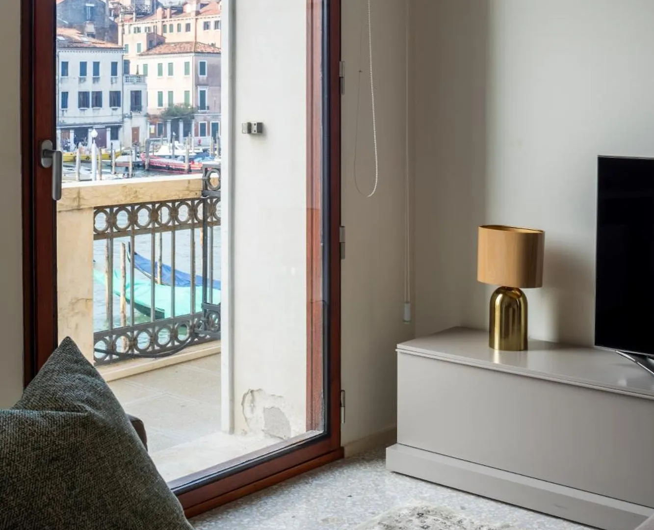 Grand Canal Luxury Apartment With Terrace R&R Venedig